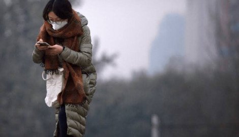 Beijing emite alerta naranja por contaminación atmosférica