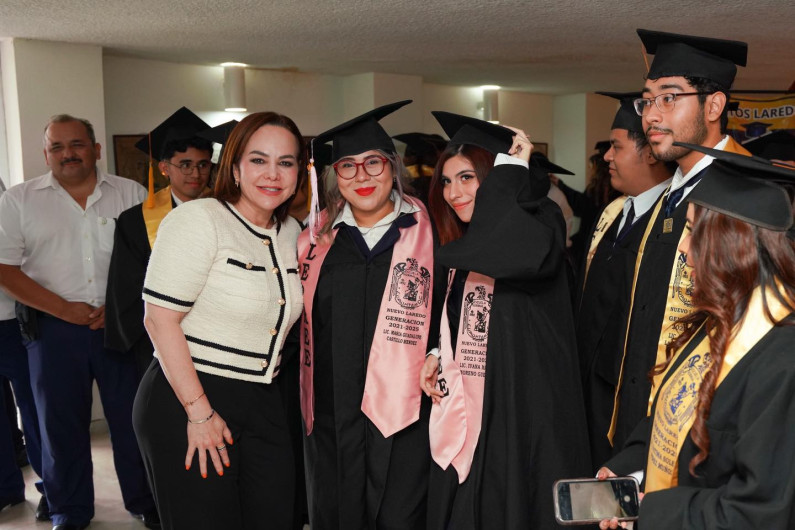 Carmen Lilia reafirma compromiso con la educación; anuncia resultados de beca “Juntos por la Titulación Profesional”