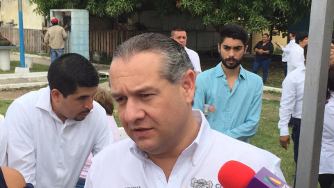 Invita alcalde de Madero a participar en Consulta Nacional del Aeropuerto de la CDMX