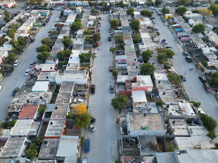 Lleva alcaldesa Carmen Lilia Canturosas obras de impacto social a familias del sur