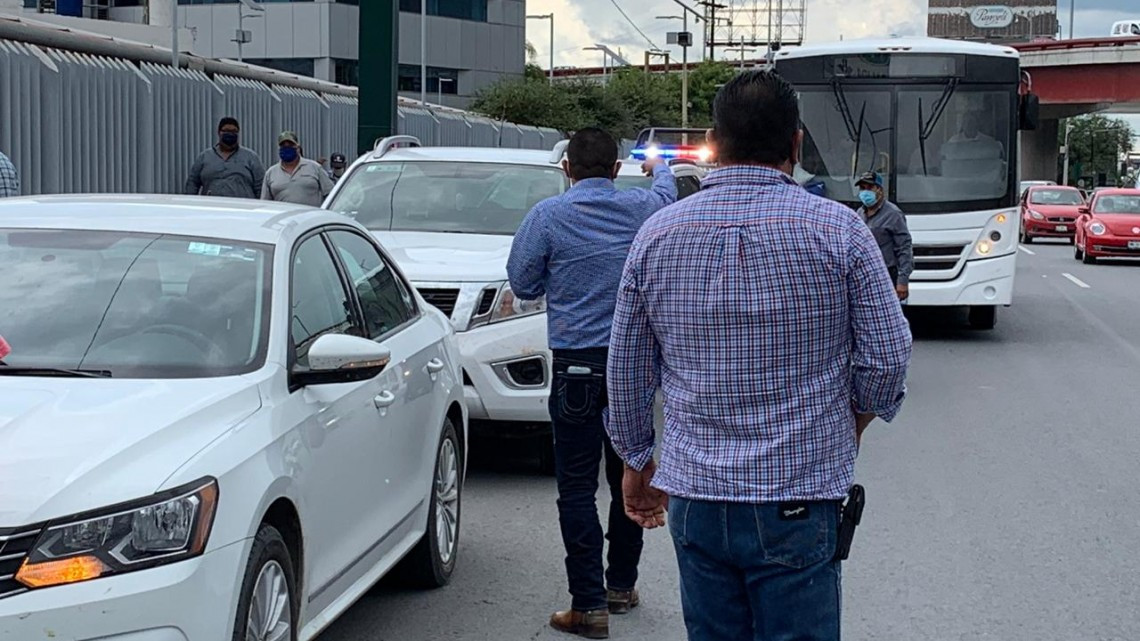 Integrantes del Distrito Riego de Río Bravo se manifiestan en oficinas de Conagua 
