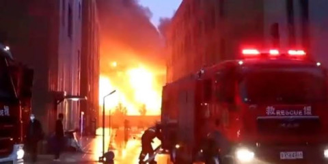 Mueren 38 personas por incendio en fábrica de China