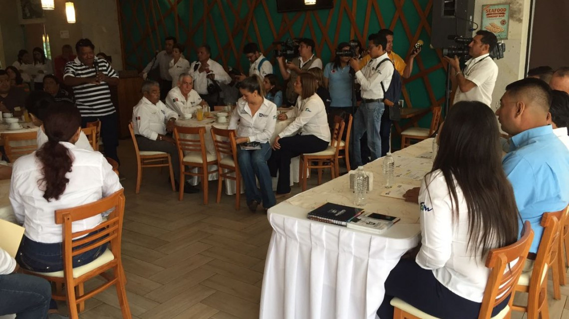 Se reúne Alcalde con propietarios de hostales 