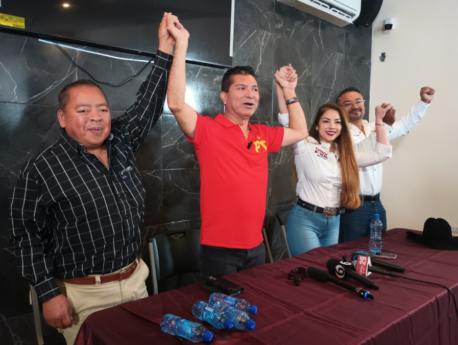 Inicia en Nuevo Laredo Cendy Robles campaña rumbo al Senado 