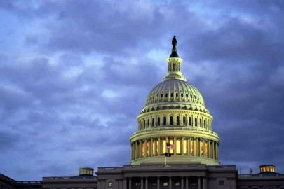 Evacúan Capitolio de EU; descartan posible amenaza