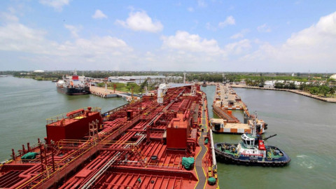 El Dique Seco del Cerenav cumple 36 años de dar servicio a embarcaciones