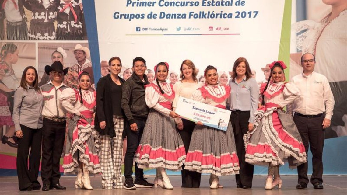 Premia DIF a ganadores de 1er Concurso de Grupos de Danza Folklórica