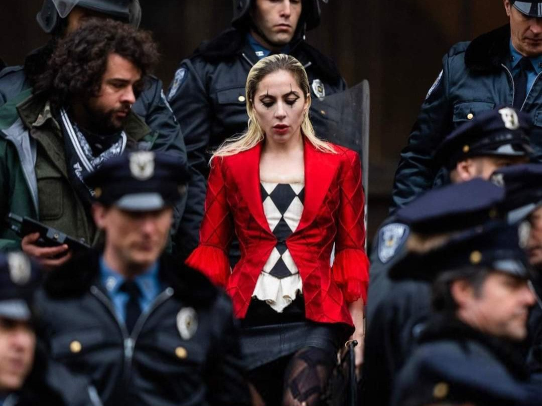  Primer vistazo a Lady Gaga como Harley Quinn