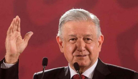 AMLO asegura haber terminado la escuela ‘de milagro’
