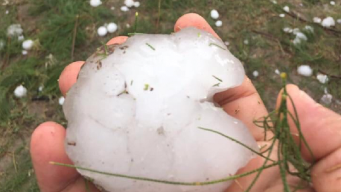 Sorprende granizada a Valle Hermoso 