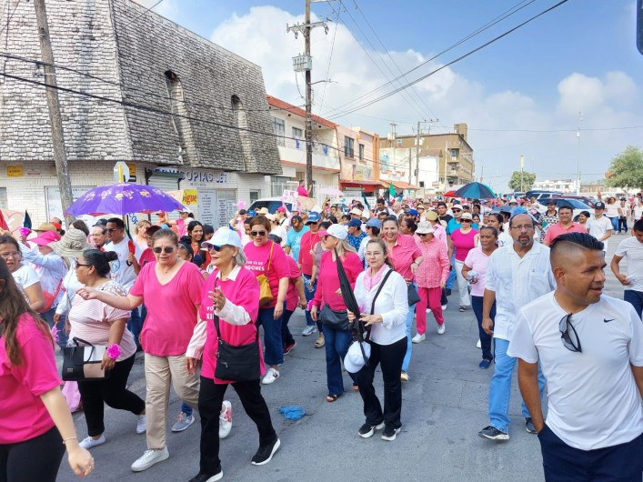 Reynosa se moviliza con “Marea Rosa"