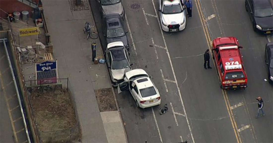 Saldo de 2 muertos por atropello en Nueva York