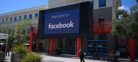 Trabajadores de Facebook continuarán en 'Home Office' hasta julio del 2021