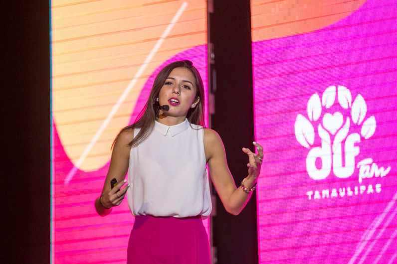 Inaugura DIF Primer Foro de Influencer 2018