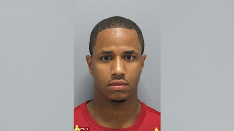 Acusado de matar a mujer en NY implicado en otros siete asesinatos