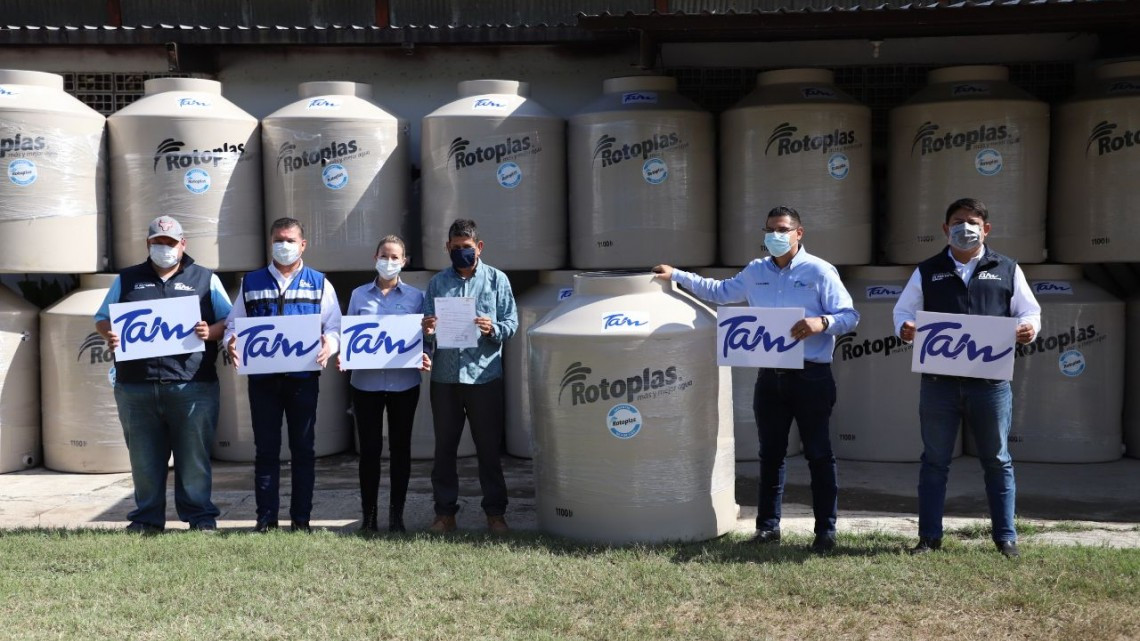 Gobierno del Estado y CMT benefician a familias victorenses