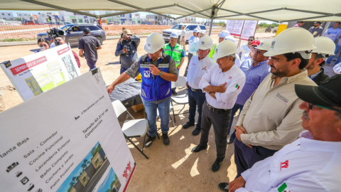 Supervisaron vivienda social Alcalde de Reynosa, Director General del INFONAVIT y Director de ITAVU 