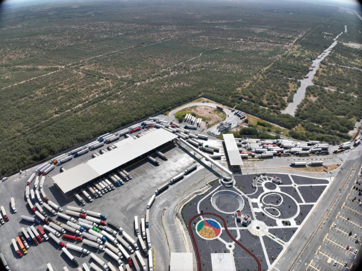 Recibe Secretaría de Obras Públicas validación técnica federal para ampliar el Puente Nuevo Laredo III