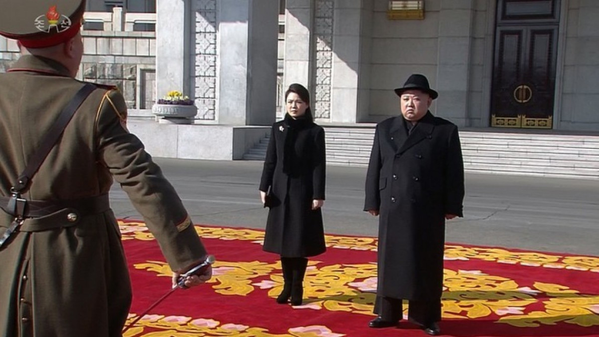 Realiza Corea del Norte desfile militar envíspera de Juegos Olímpicos