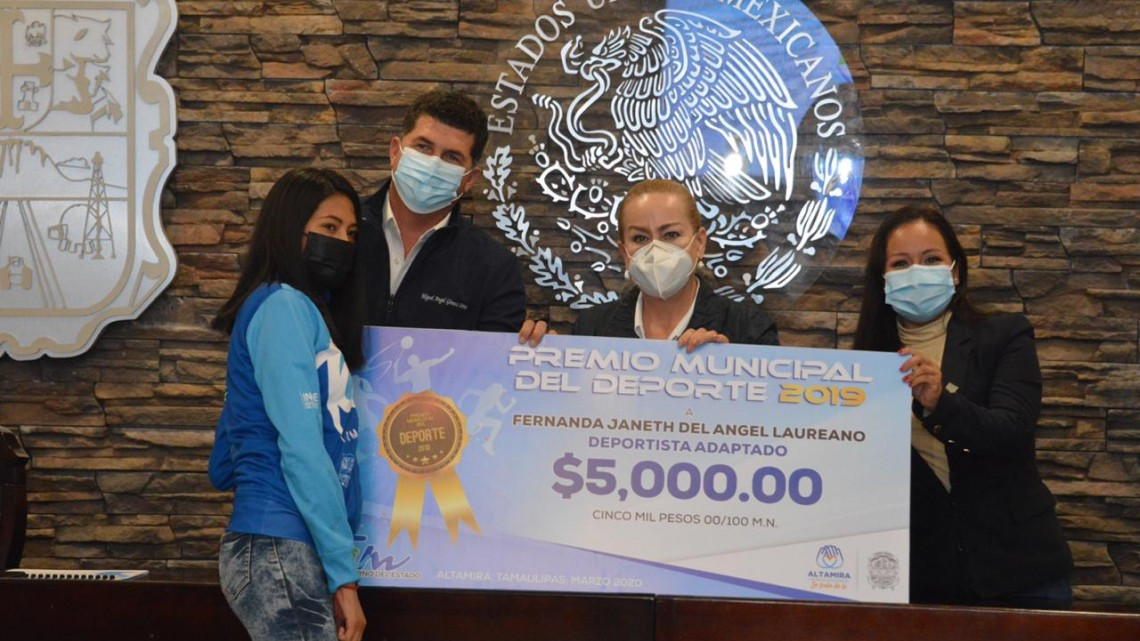Entrega Alma Laura Amparán Premio Municipal del Deporte 2019