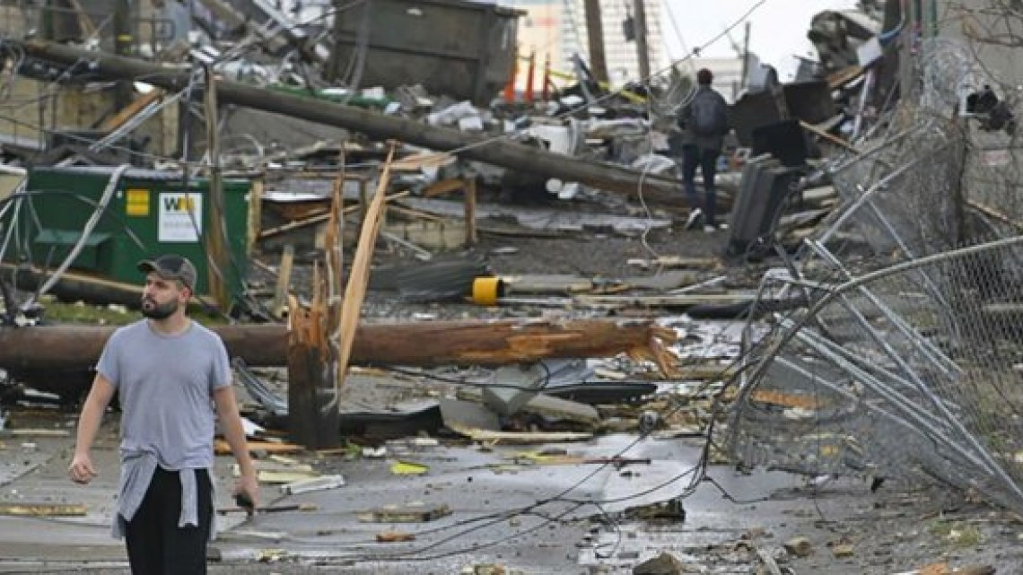 Tornado en Nashville, Tennessee, deja al menos 19 muertos