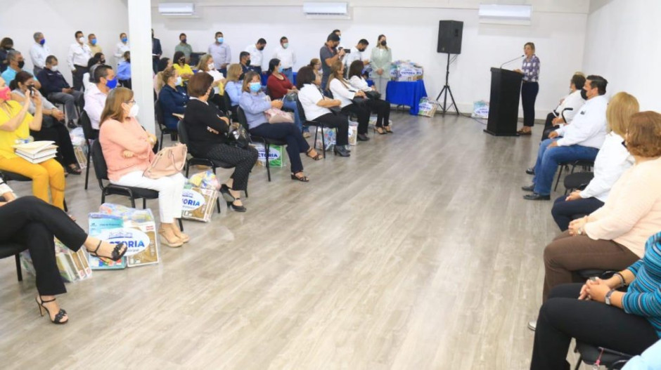 La educación es un reto que compartimos en Victoria; Pilar Gómez