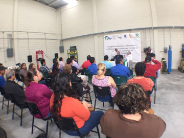 Conalep entrega certificaciones a  docentes