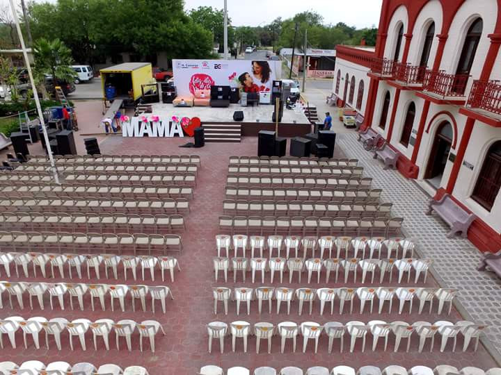Preparan todo para festejo del "Día de la Madre"