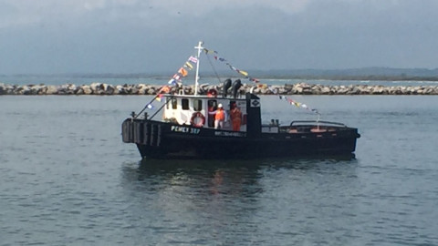 Petroleros conmemoran el 75 aniversario de la Marina Petrolera