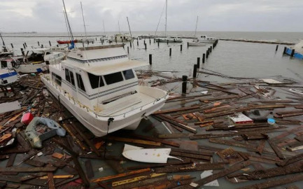 Aprueba Trump declaración de emergencia en Texas tras paso de Hanna