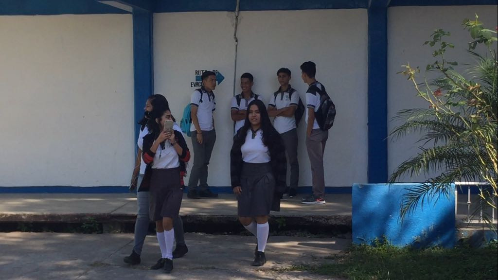 Brindan apoyos a adolescentes embarazadas en etapa escolar