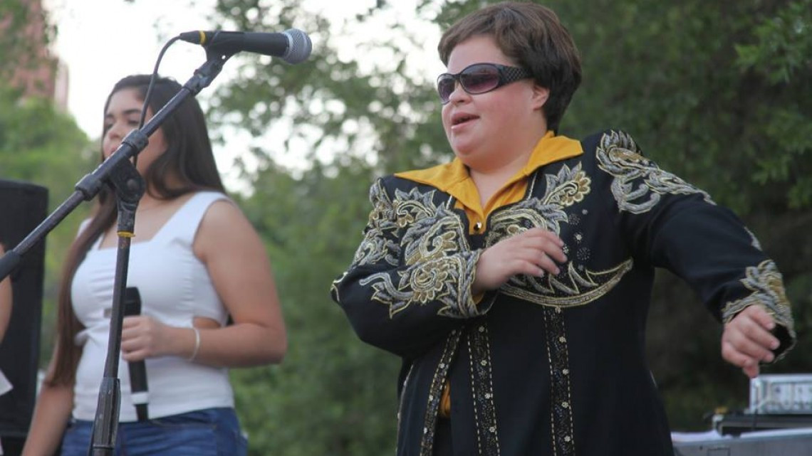 Realizan carrera "Por la Amistad Entre las Naciones Unidos y de Pie"