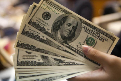 ¡Dólar baja aún más! Divisa estadounidense se cotiza $18.18
