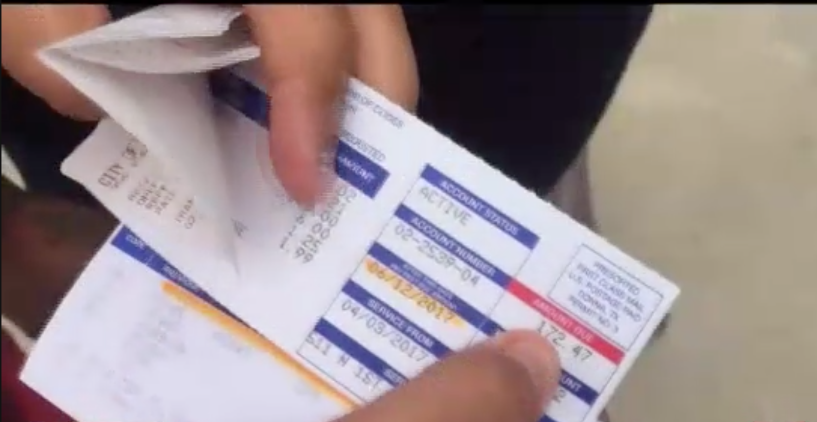 Se quejan usuarios del servicio de agua potable por recibos altos