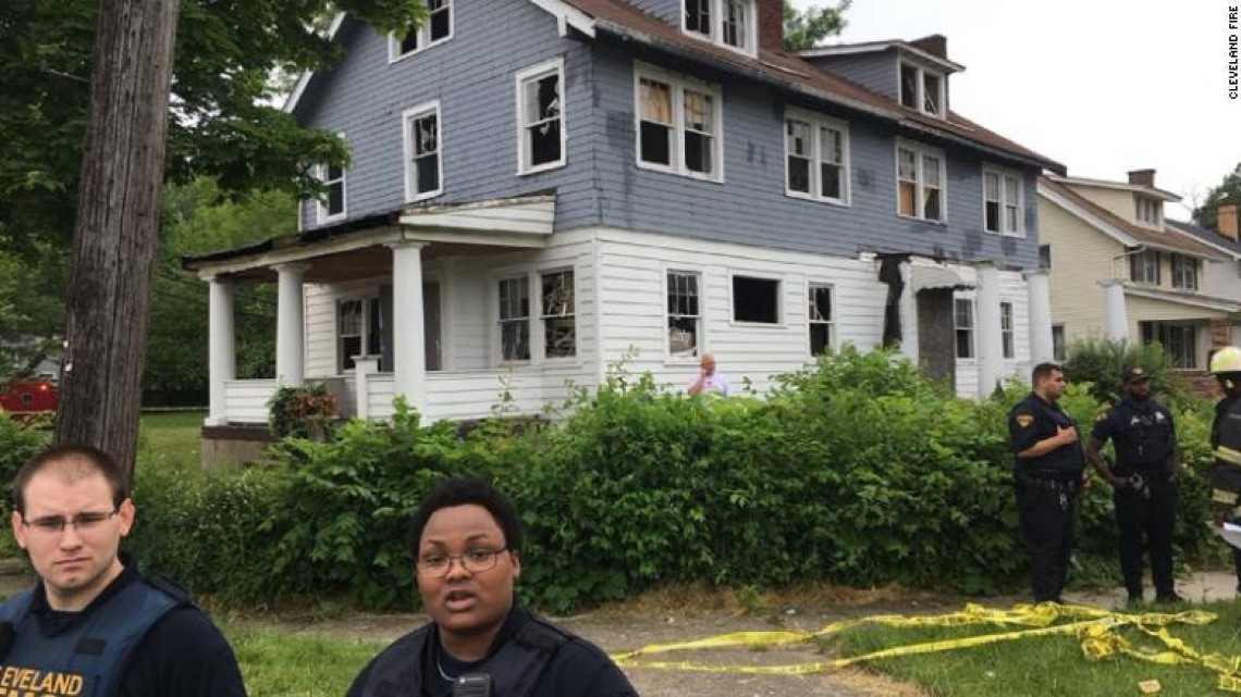 Fuerte explosión en un barrio de EE.UU. deja un muerto y un herido