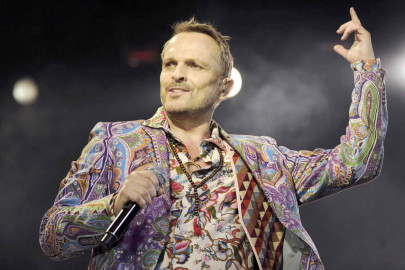 Emite PC recomendaciones para concierto de Miguel Bosé en el Zócalo capitalino