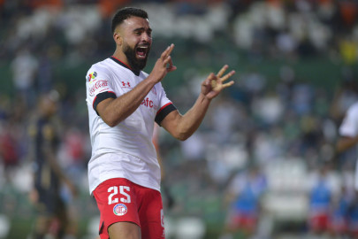 Toluca echa al campeón Léon en penales