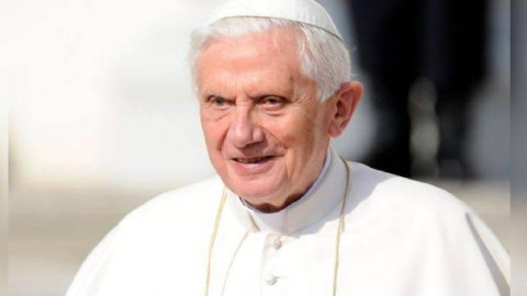 Desmienten muerte de papa emérito Benedicto XVI 