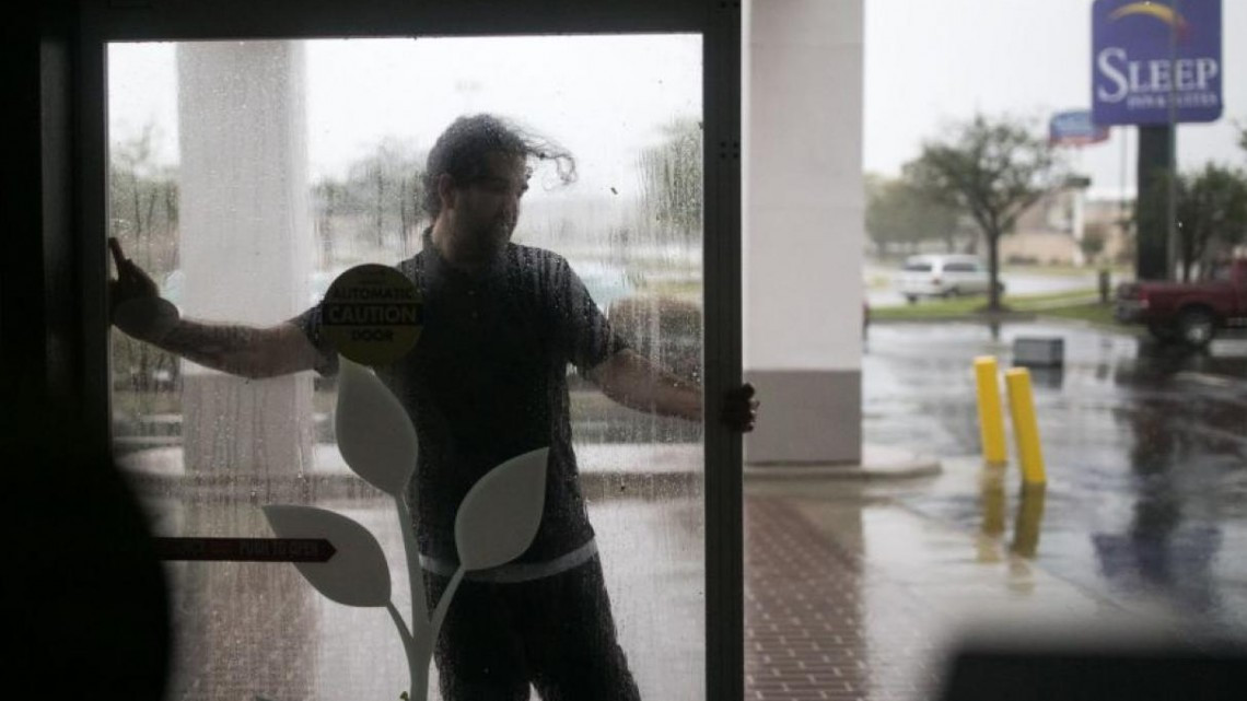 13 muertos tras paso “Florence”