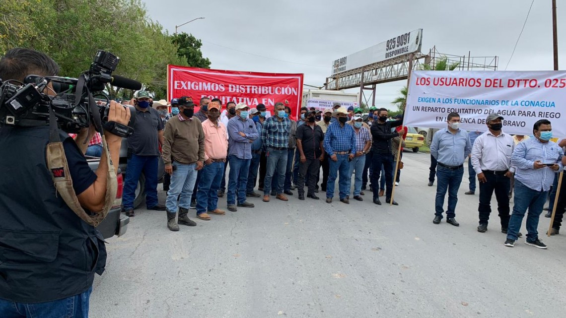 Integrantes del Distrito Riego de Río Bravo se manifiestan contra Conagua