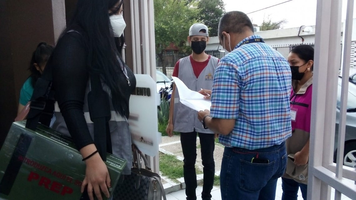 INE y IETAM comenzaron con la entrega de paquetes electorales