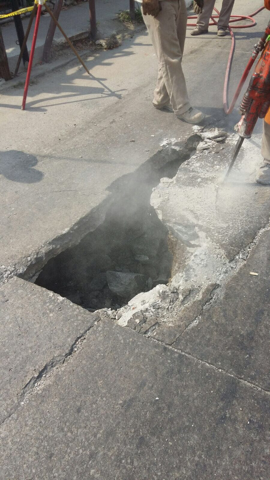 Un nuevo hundimiento de pavimento se registra en Tampico