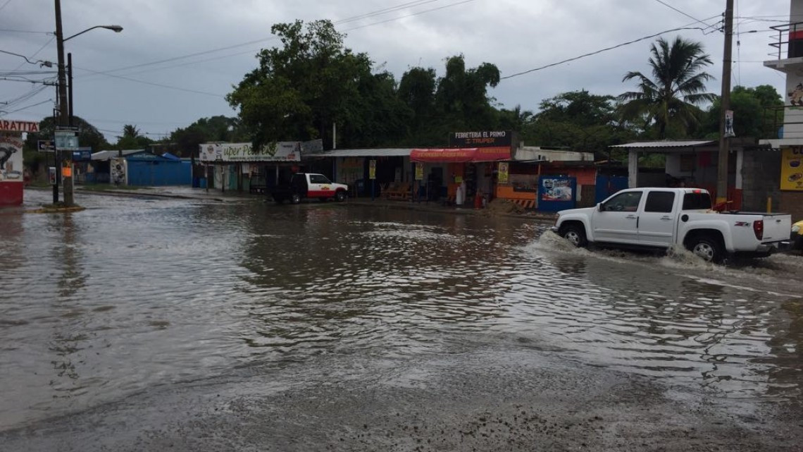 Autoridades atentas ante crecientes de ríos y lagunas