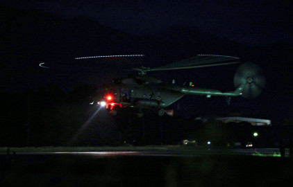 Rescatan 4 niños en cueva de Tailandia