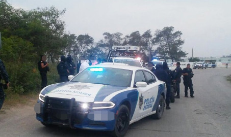 Detienen a 3 hombres que retenian a una persona