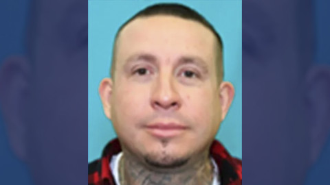 Policía de McAllen busca a hombre por evadir arresto y múltiples cargos por drogas