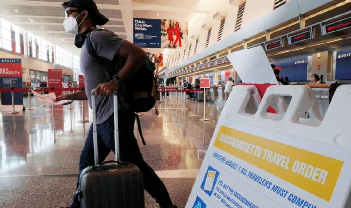 Estadounidenses vacunados con las dos dosis ya podrán viajar por territorio de EU 