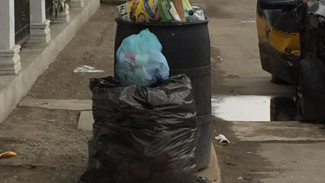 Analizan estrategias de recolección de basura y colocación de alumbrado público