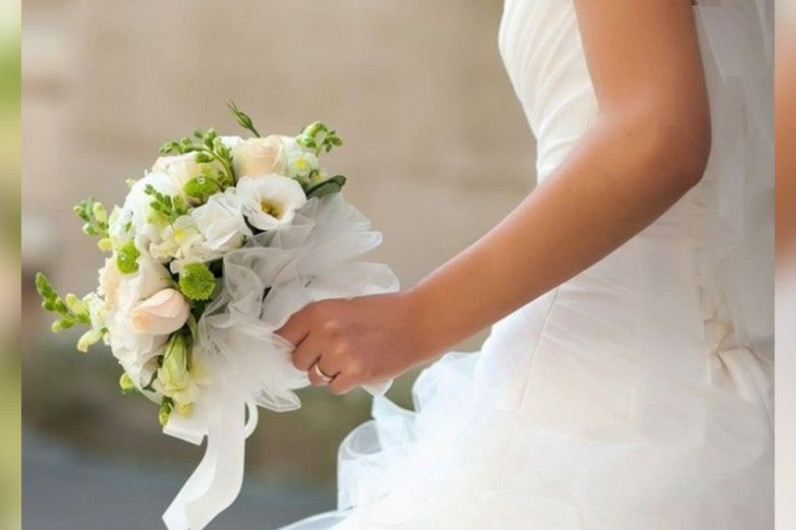 Aumenta Indonesia edad legal de matrimonio para las mujeres