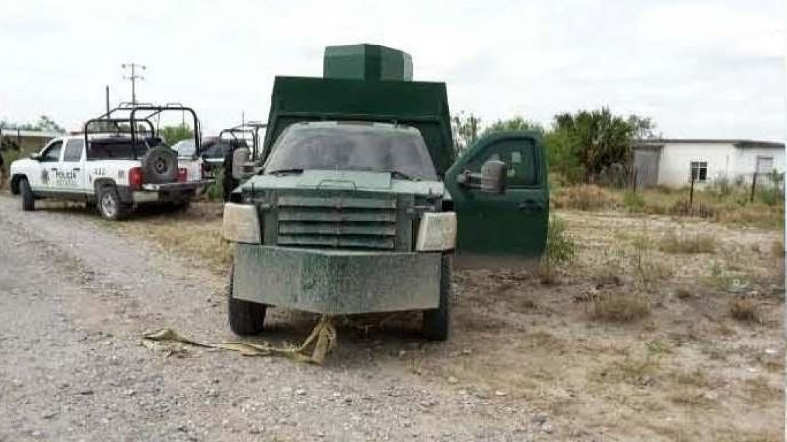 Aseguran vehículo con blindaje artesanal